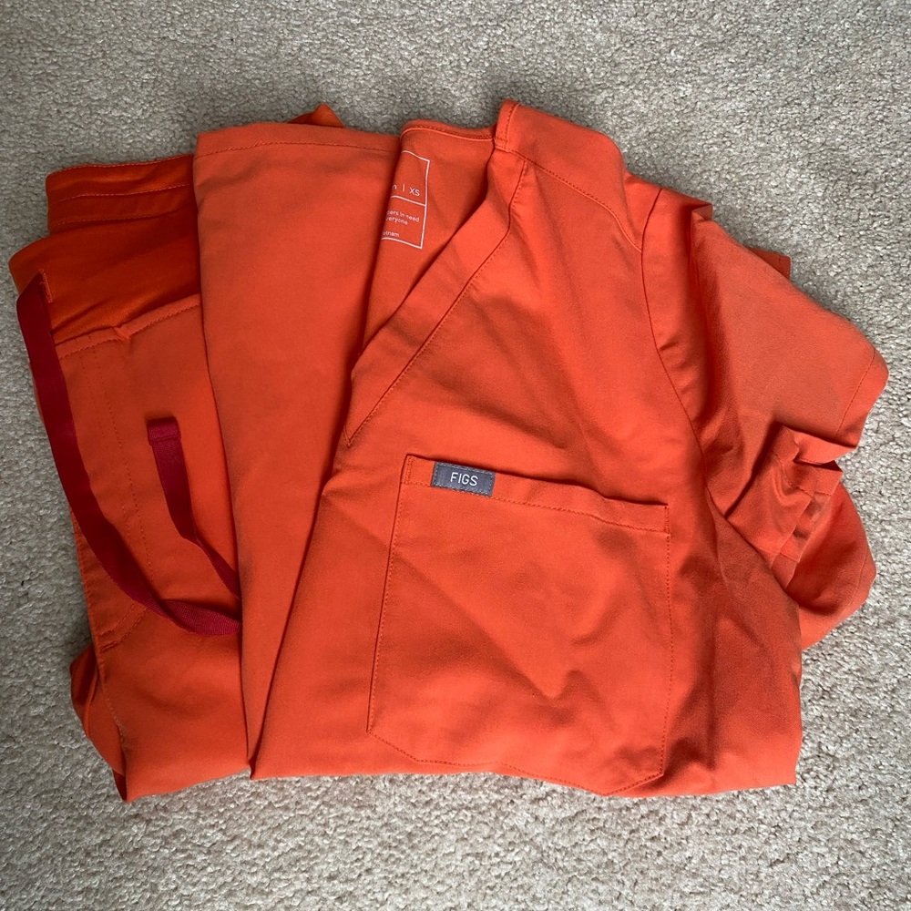 Figs Scrubs xs & small / tall - bright orange